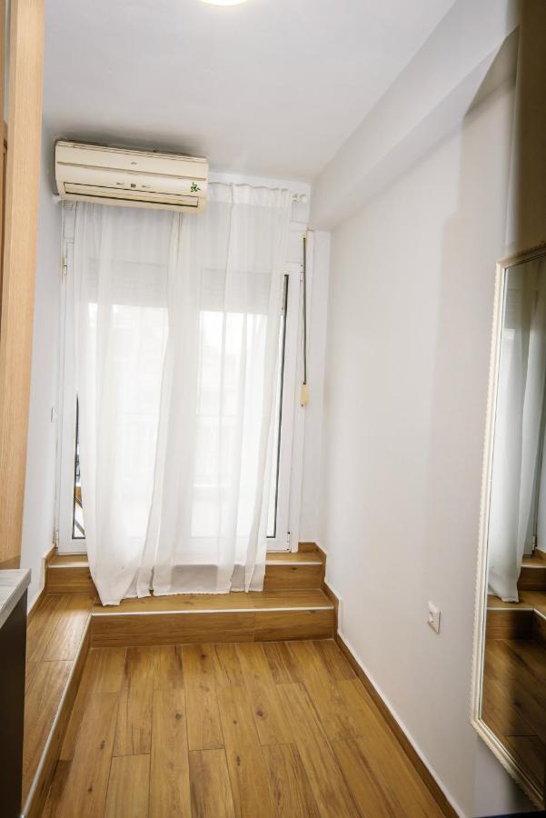 Appartement Dreamy Center 7 Thesbnbgr *